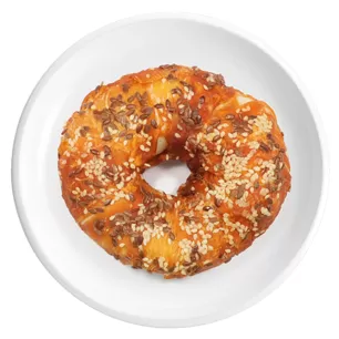 Bagel Cowhide con pollo, sésamo y linaza