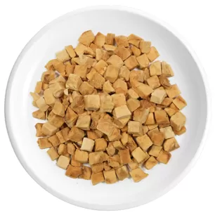 Cubos individuales de salmón liofilizado